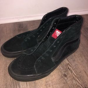 All Black High Top Vans Size: 9, no shoe strings.
